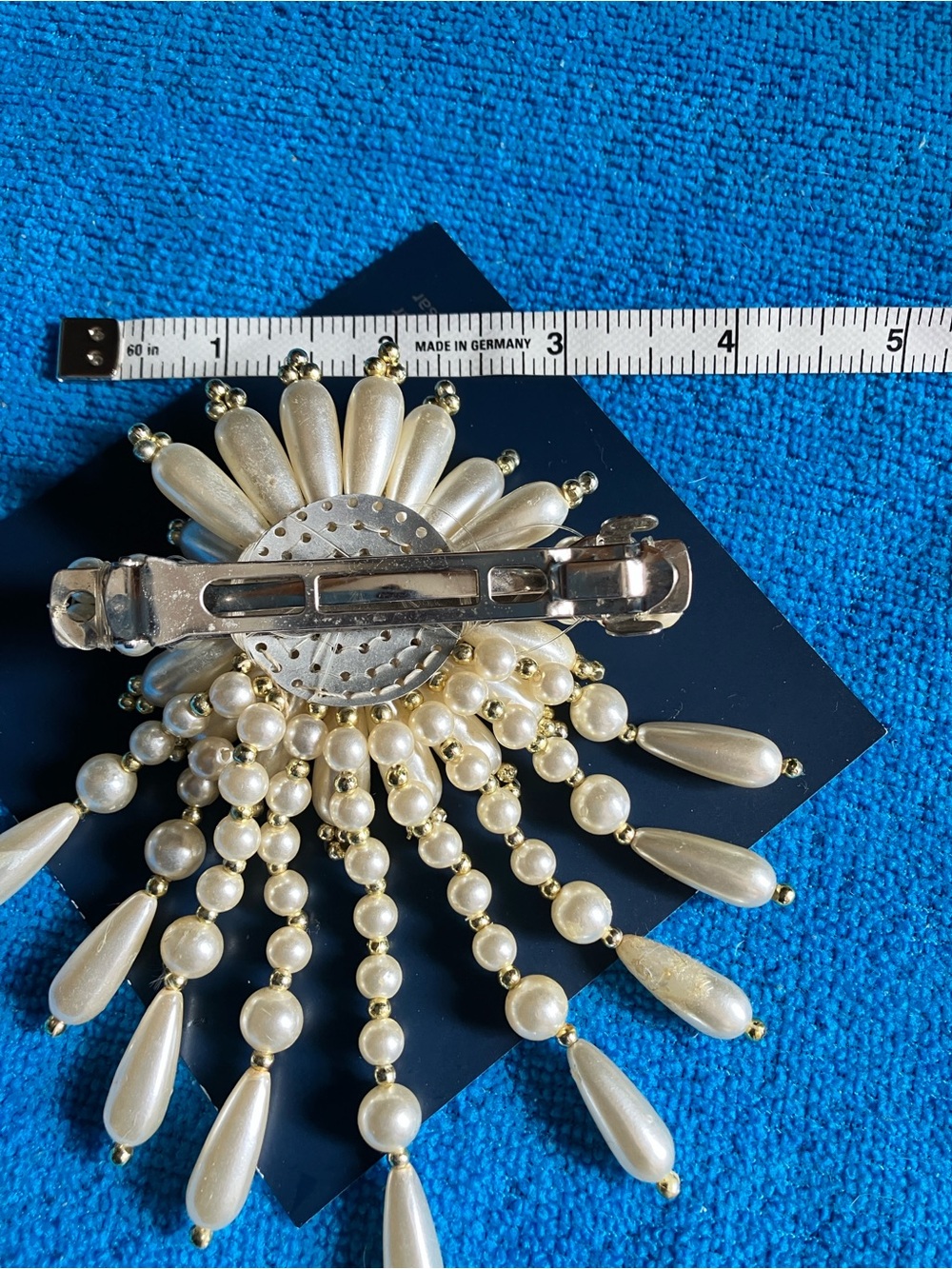 Vintage hand made pearl hair clip - Picture 4 of 4